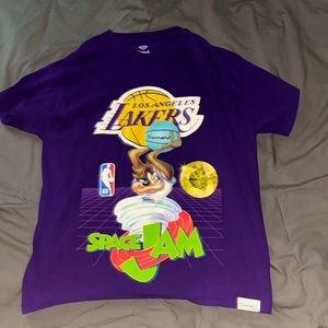 Diamond Supply Co. Los Angeles Lakers Space Jam T Shirt. Color Purple Size L